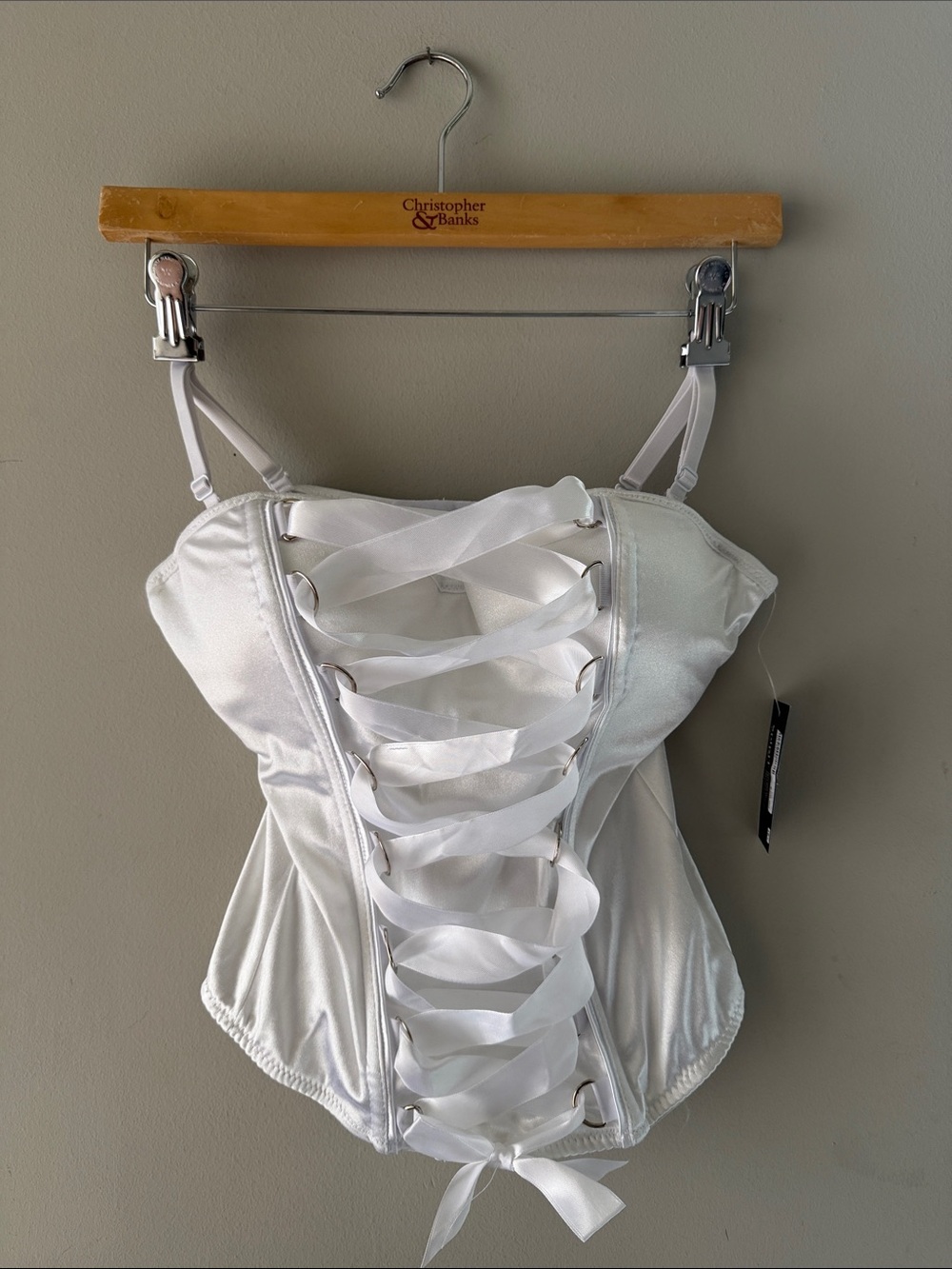 ✨MY KINK IS KARMA✨Elegant White Satin Corset Top Size Medium